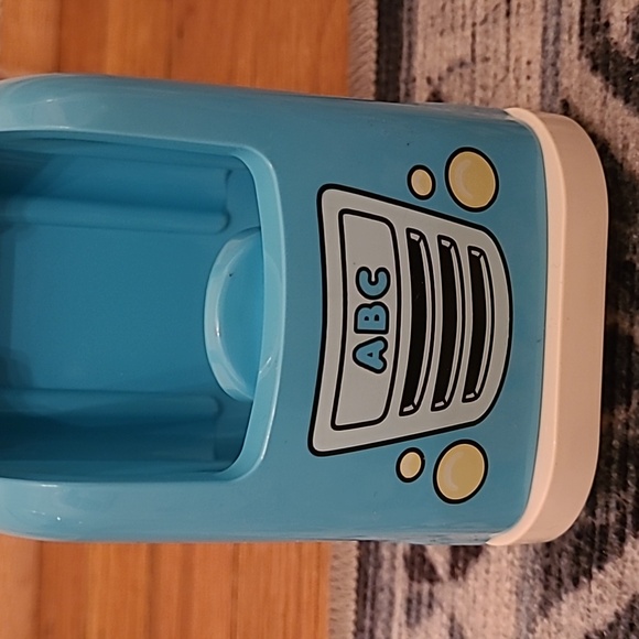 DUPLO Alphabet Truck - No Figures - Picture 4 of 6